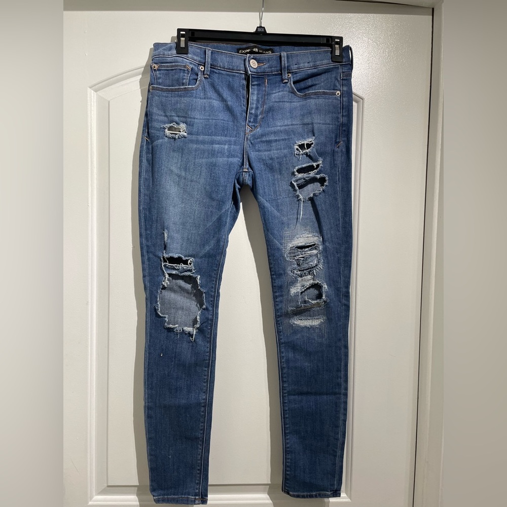 Express Jeans Distressed / Ripped Size 10